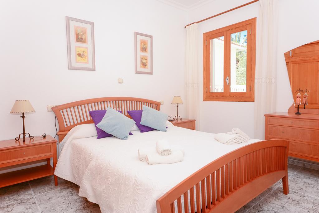 Pinya Villa Port de Alcudia  ภายนอก รูปภาพ
